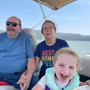 Meet your Posher, Elizabeth